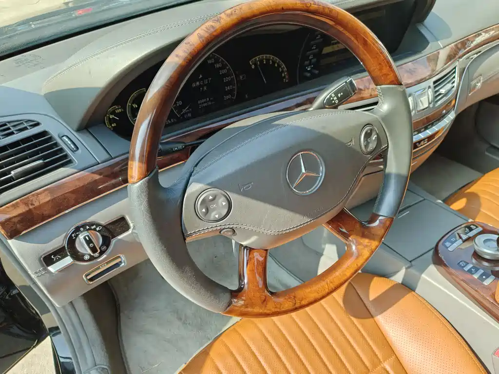 Mercedes-Benz S-Class 2008 — фото 37