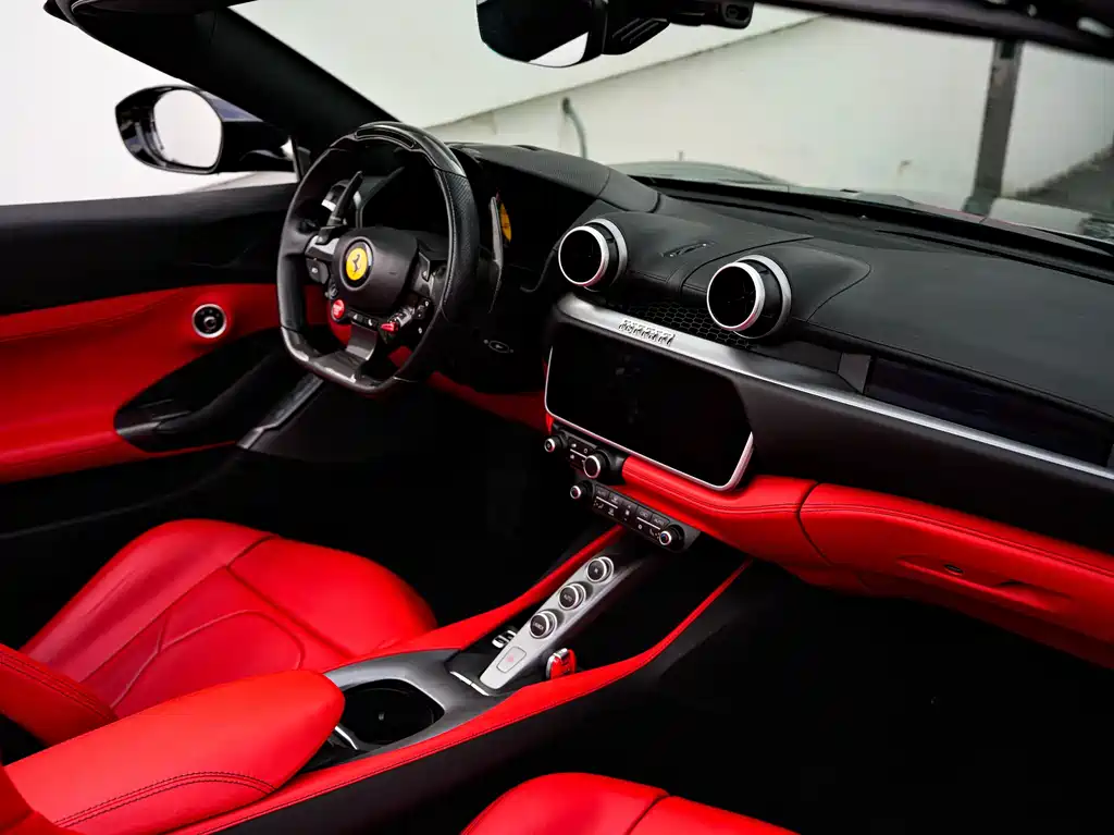 Ferrari Portofino 2019 — фото 8