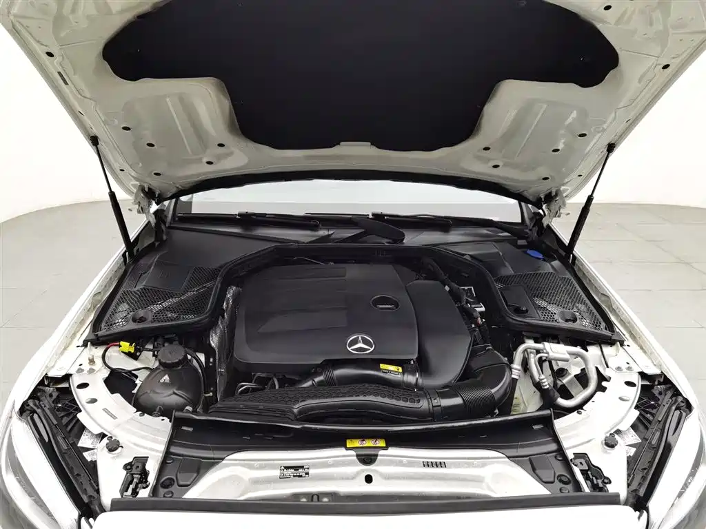 Mercedes-Benz C-Class 2020 — фото 6