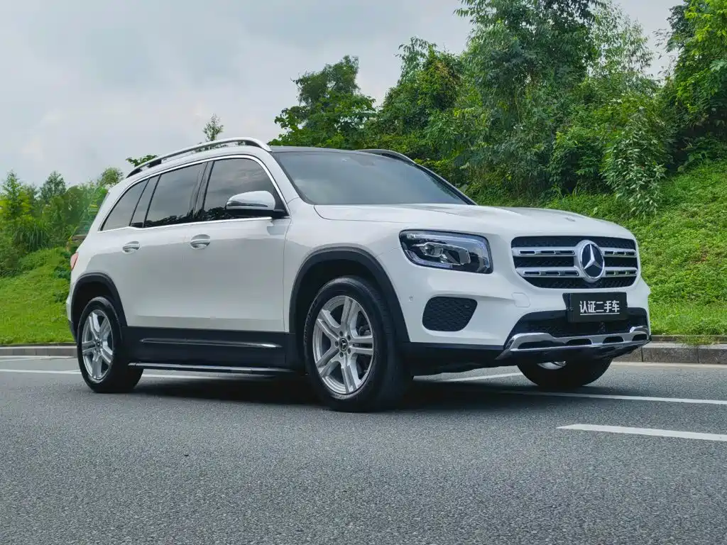Mercedes-Benz GLB 2022