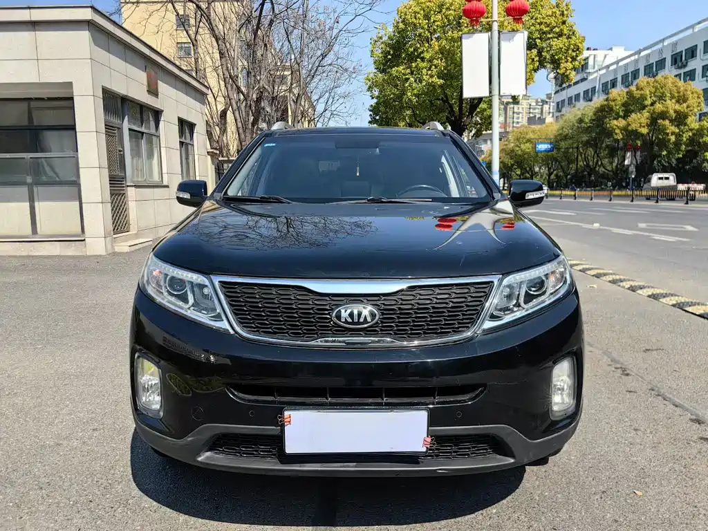 Kia Sorento 2013 — фото 2