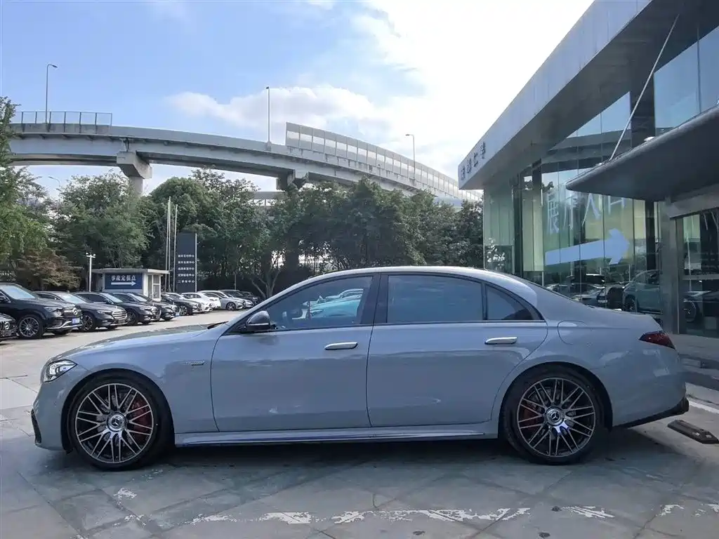 Mercedes-Benz S-Class AMG New Energy 2025 — фото 3