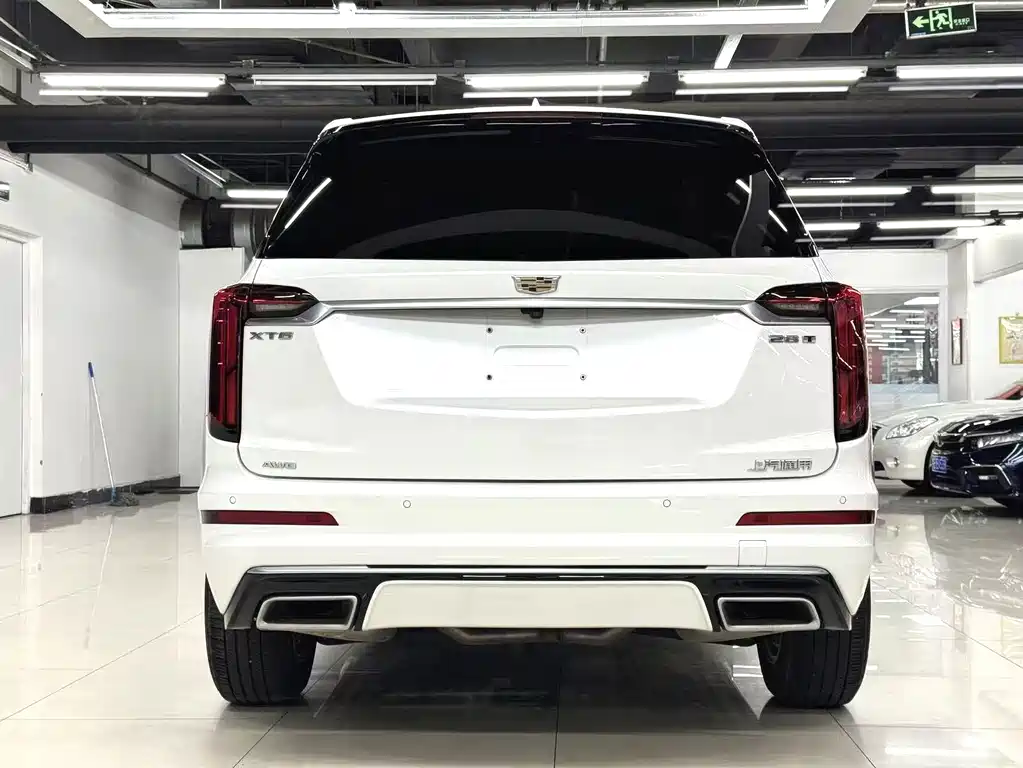 Cadillac XT6 2021 — фото 5