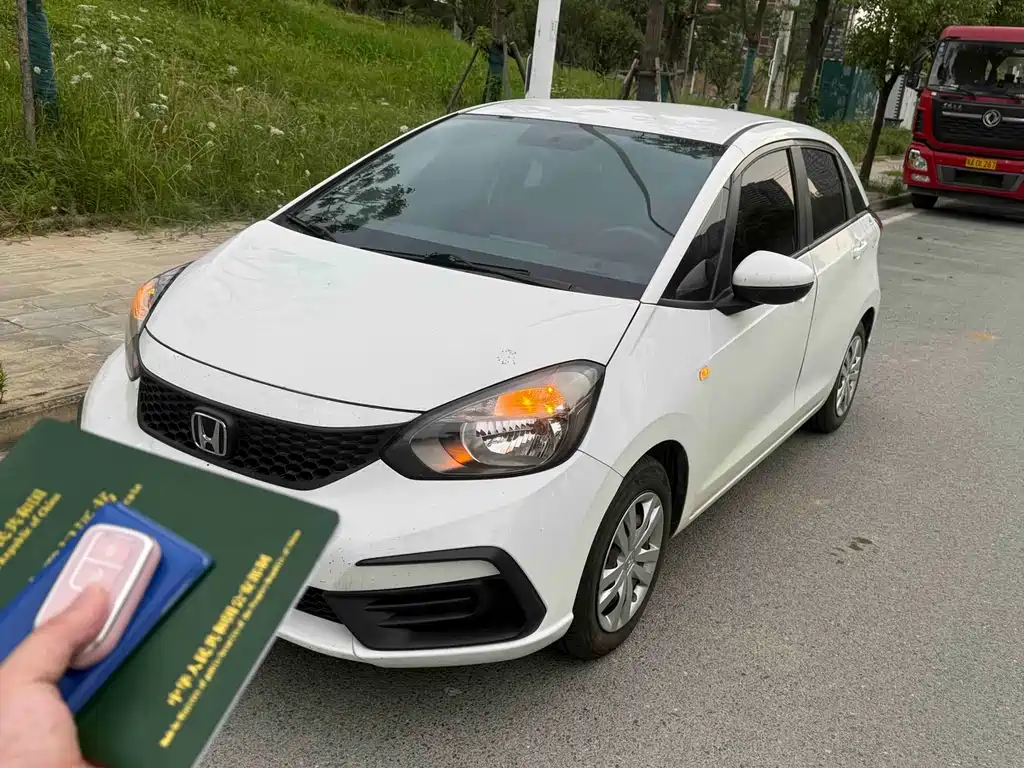 Honda Fit 2021 — фото 1
