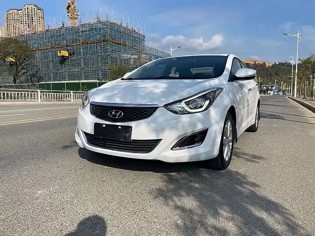 Hyundai Elantra Langdong 2016 — фото 1