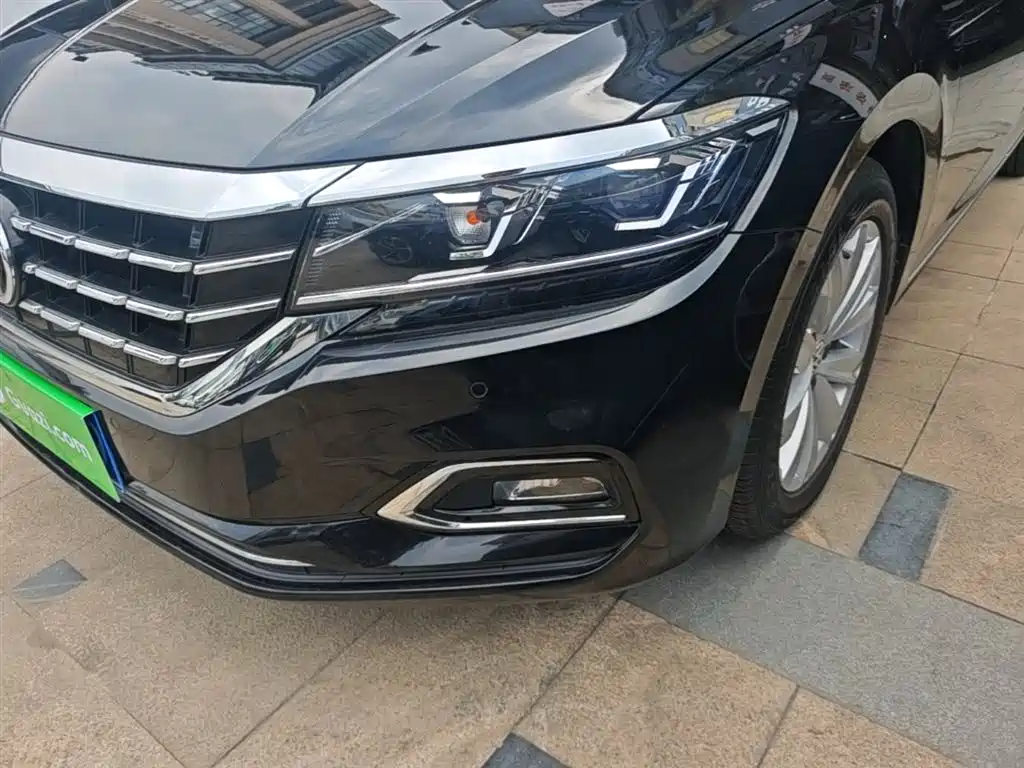 Volkswagen Passat 2020 — фото 24