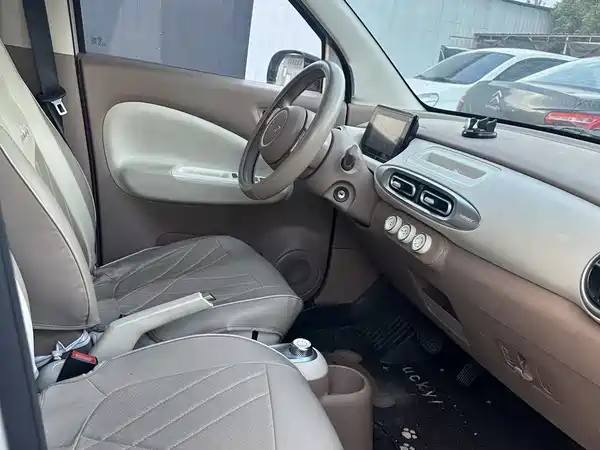 Wuling Hongguang MINIEV 2025
