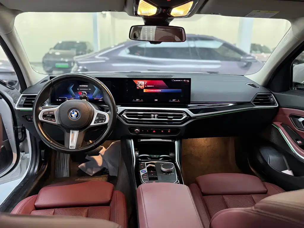 BMW i3 2023 — фото 4