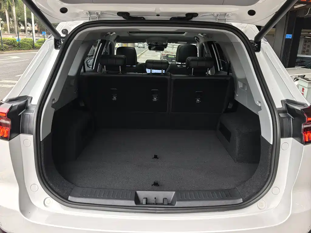 Chery Tiggo 8 PRO 2025 — фото 12