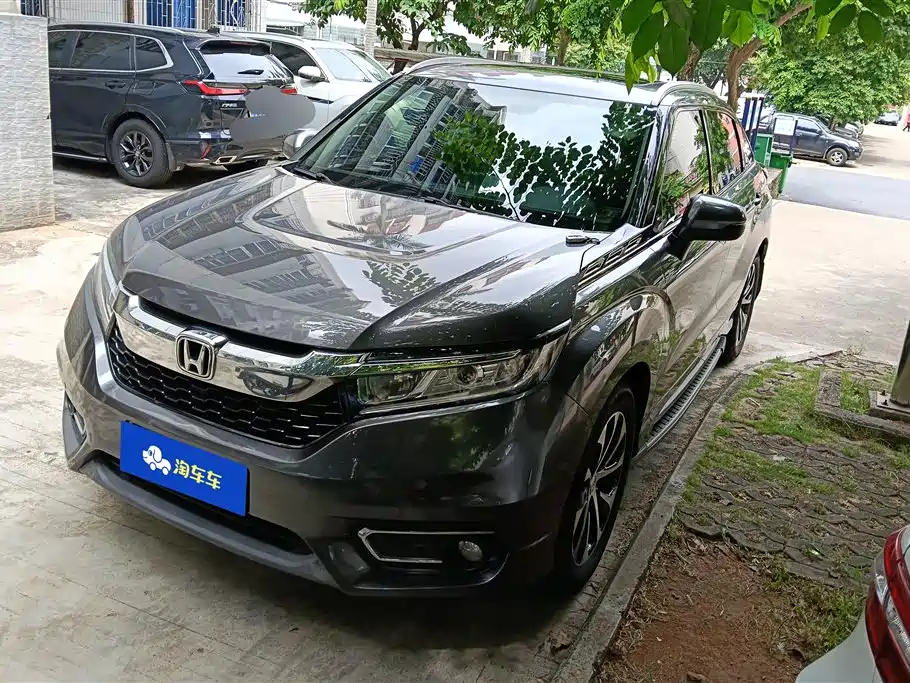Honda Avancier 2017 — фото 1