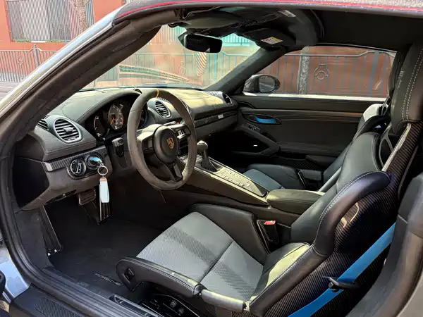 Porsche 718 2025