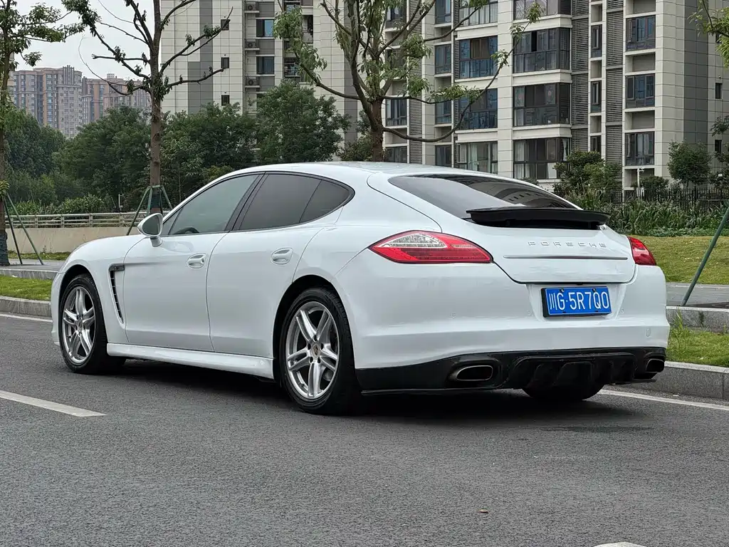 Porsche Panamera 2013 — фото 20