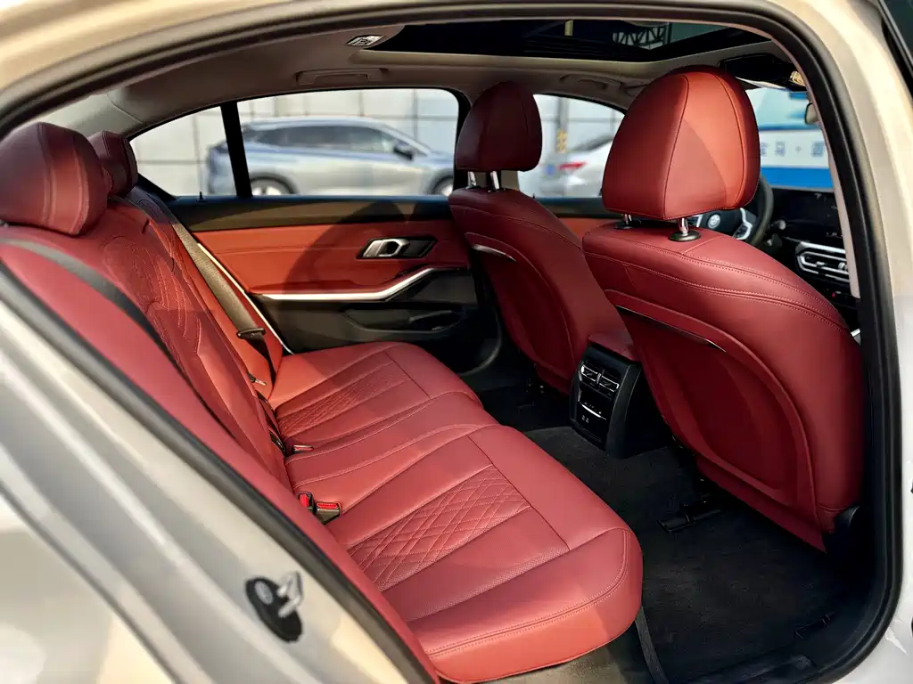 BMW i3 2025 — фото 11
