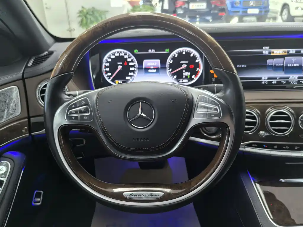 Mercedes-Benz S-Class 2017 — фото 13