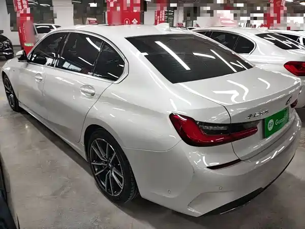 BMW 3 Series 2021