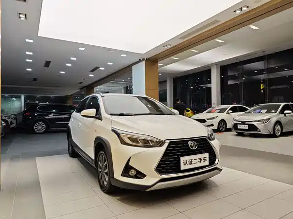 Toyota Yaris L 2020