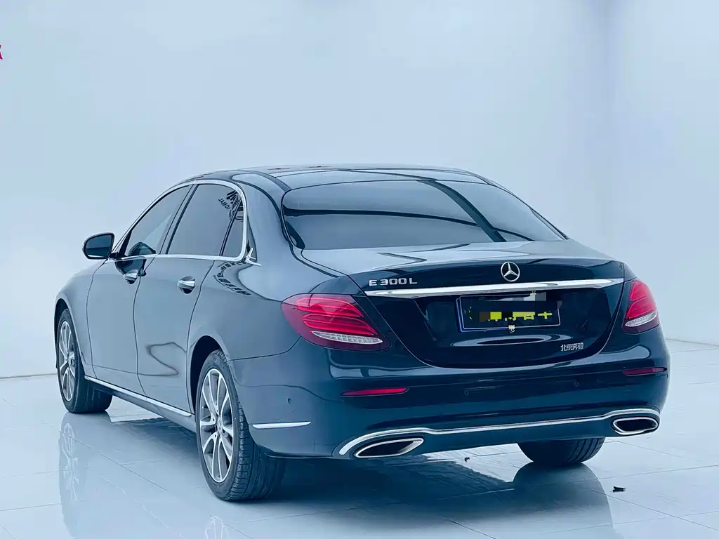 Mercedes-Benz E-Class 2019 — фото 6
