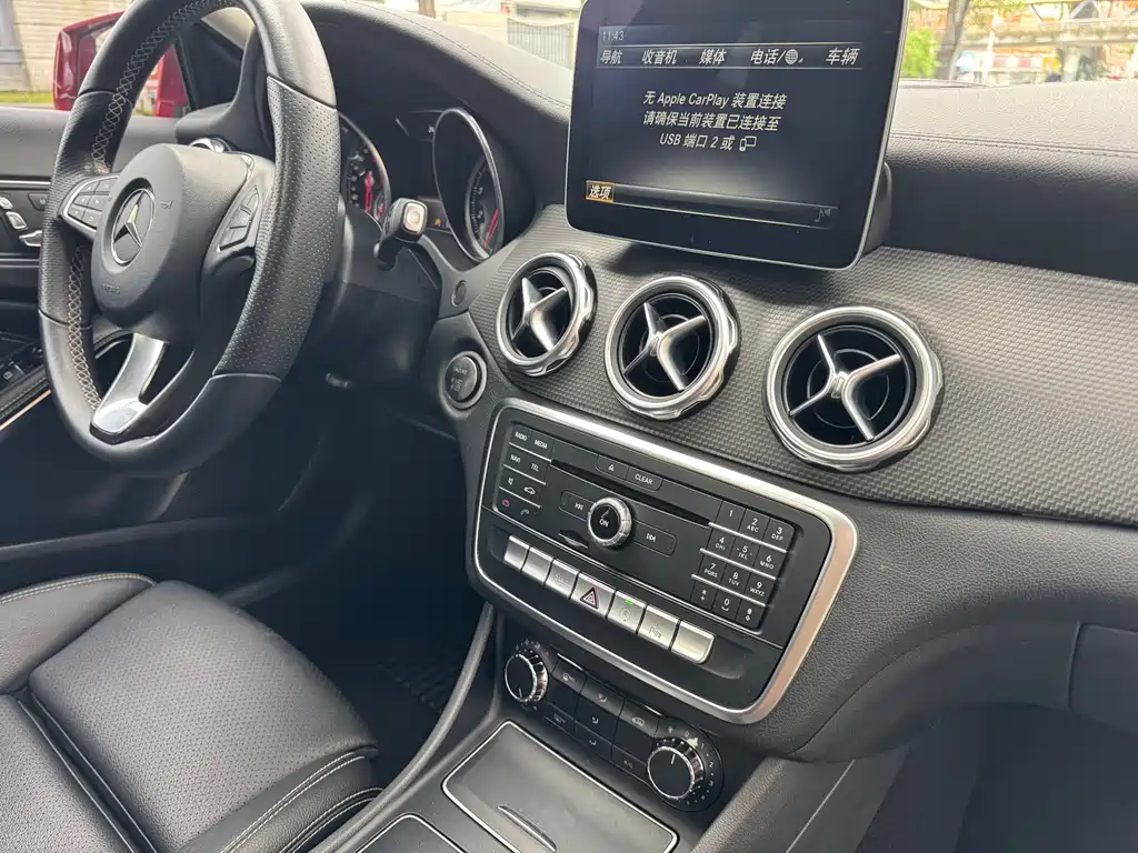 Mercedes-Benz GLA 2018 — фото 14