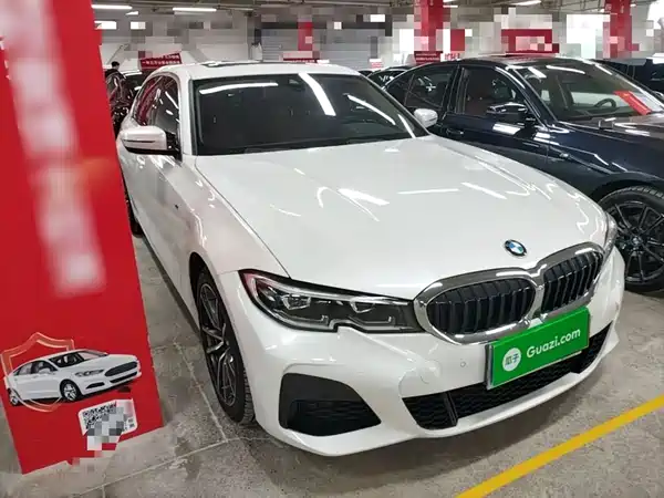 BMW 3 Series 2021