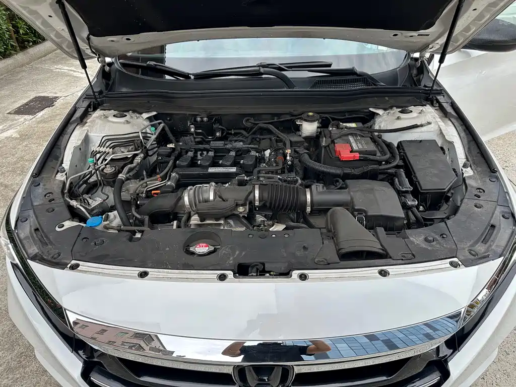 Honda Accord 2022 — фото 12