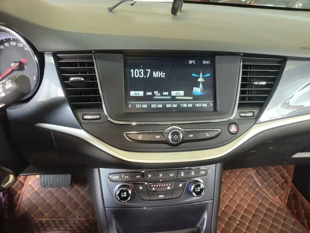 Buick Verano 2018 — фото 13
