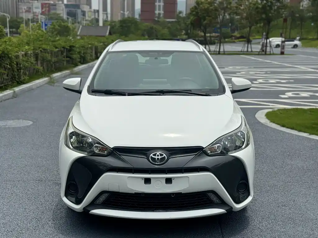 Toyota Yaris L 2017