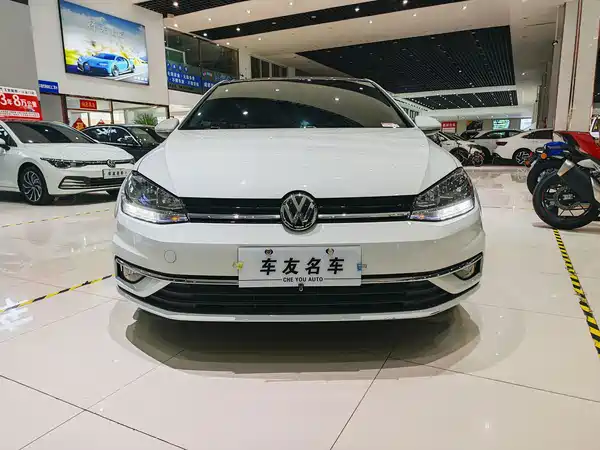 Volkswagen Golf 2020