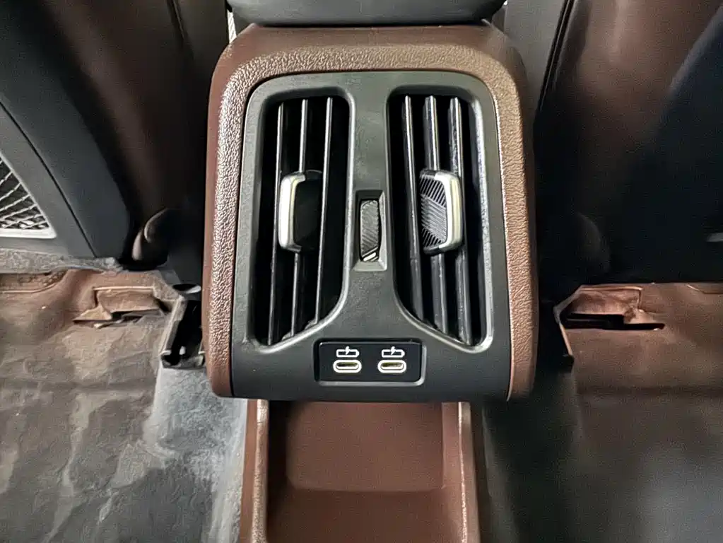BMW X1 2023 — фото 17