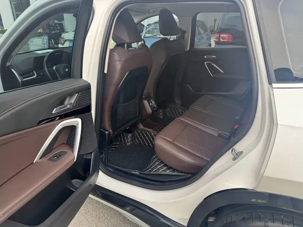 BMW X1 2023 — фото 11