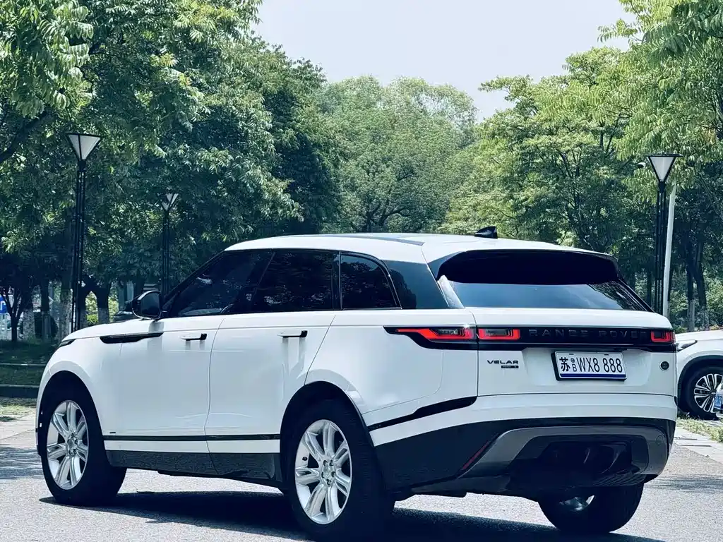Land Rover Velar 2021 — фото 6