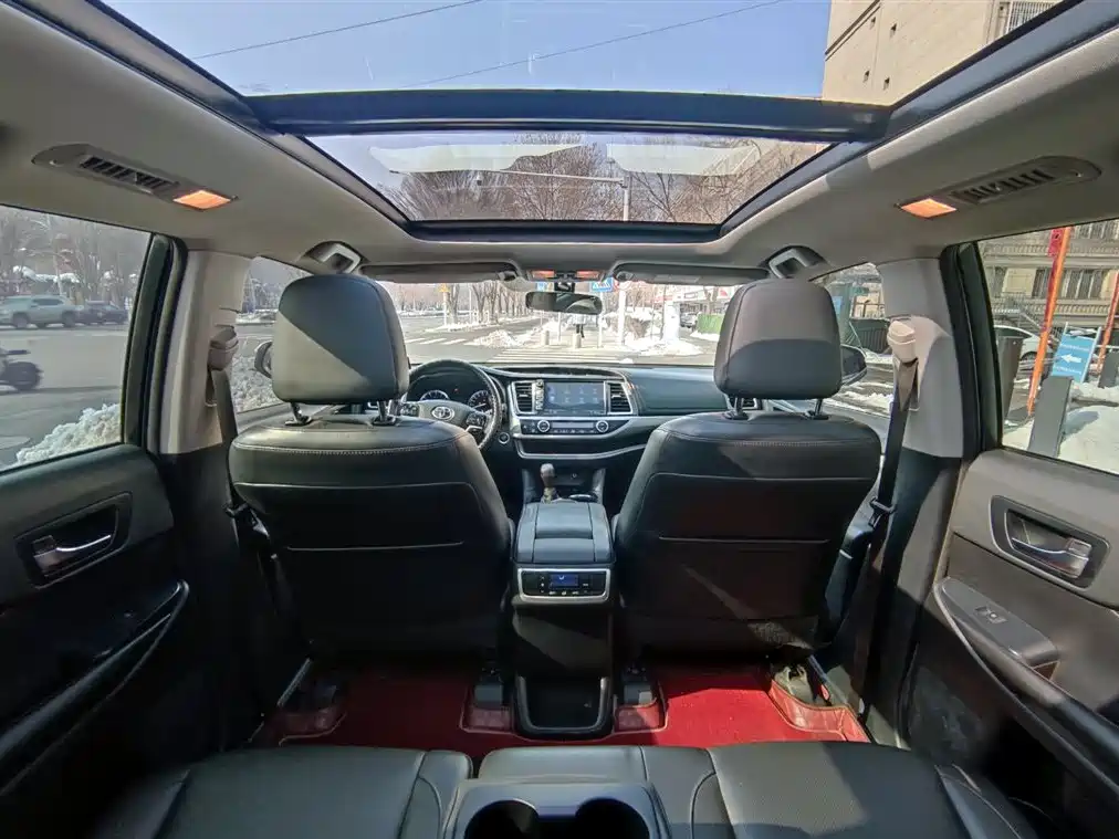 Toyota Highlander 2016 — фото 17