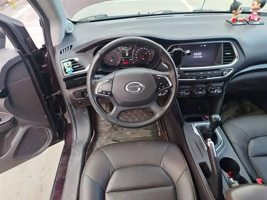 GAC Motor Trumpchi GS4 2015 — фото 11