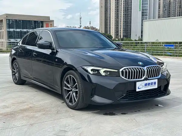 BMW 3 Series 2022