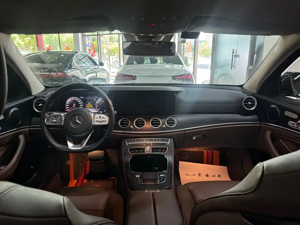 Mercedes-Benz E-Class 2019 — фото 7
