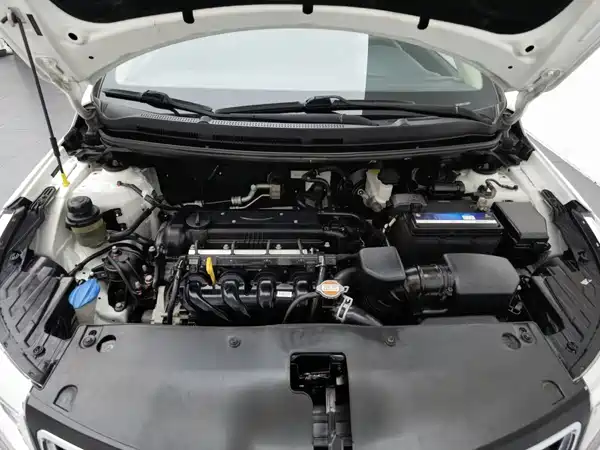 Kia K2 2015