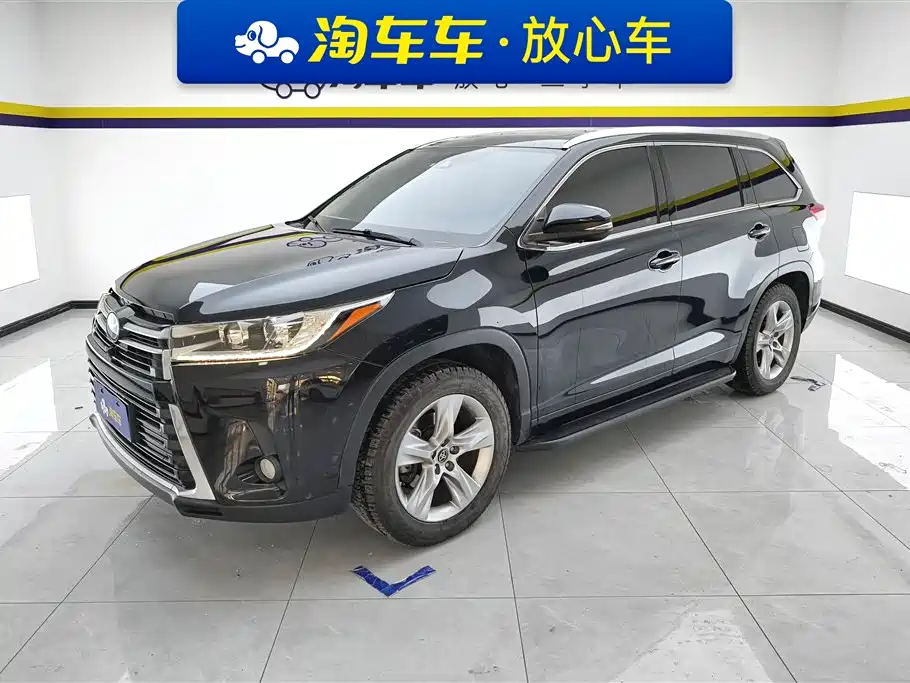 Toyota Highlander 2019 — фото 1