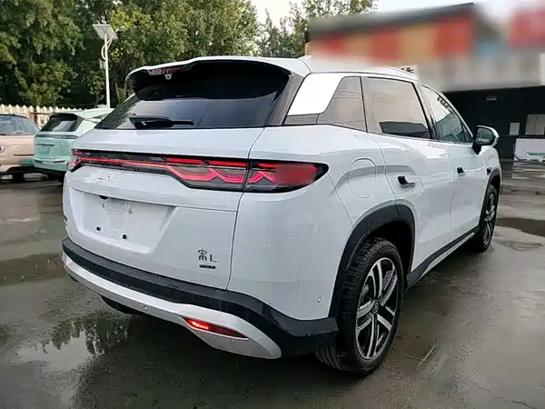 BYD Song L DM-i 2025