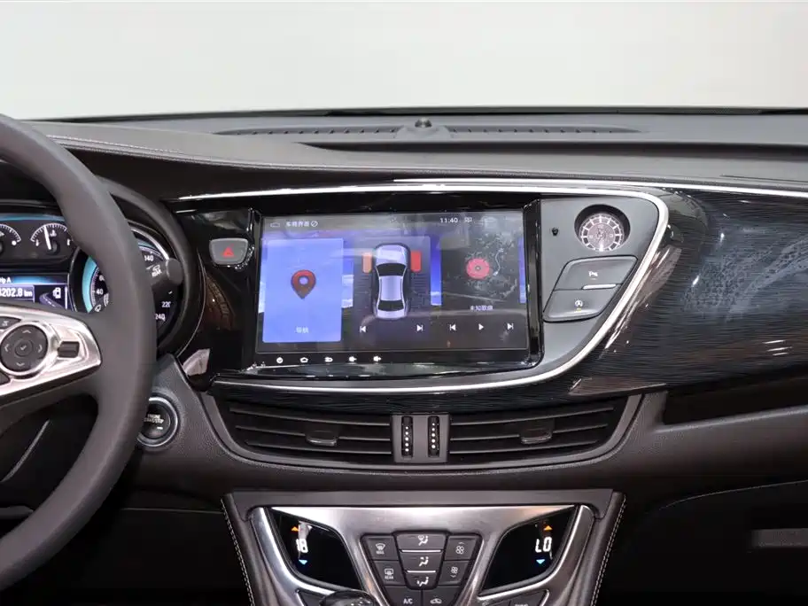 Buick Envision Plus 2017 — фото 13