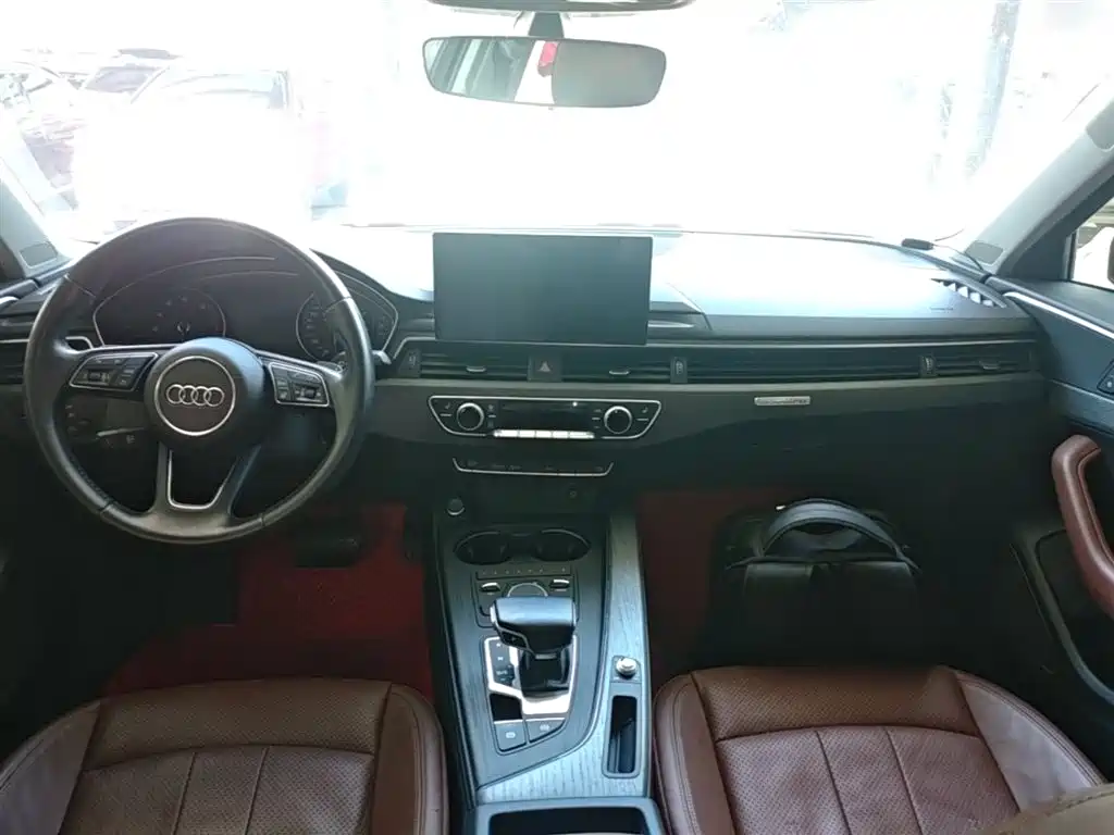 Audi A4L 2017 — фото 10