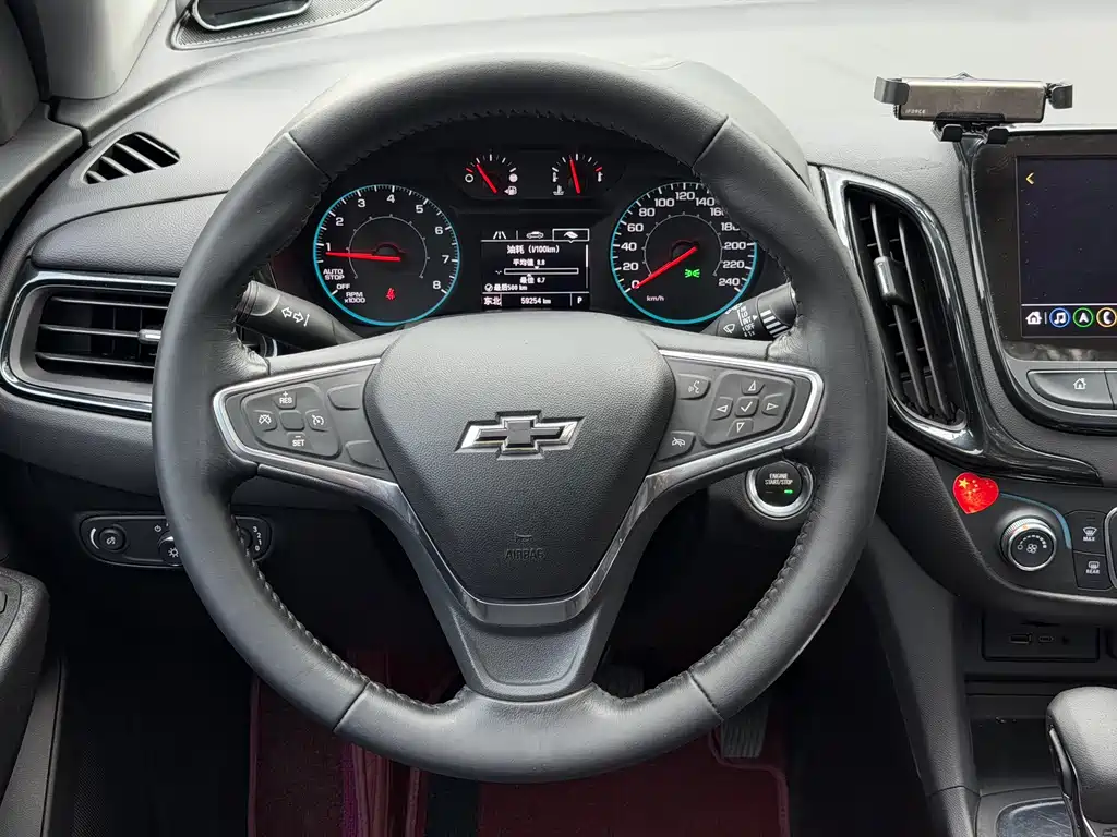 Chevrolet Equinox 2022 — фото 11