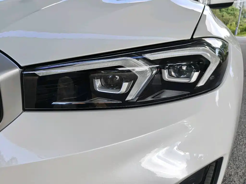 BMW i3 2023 — фото 11