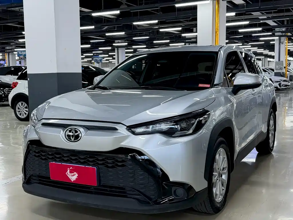 Toyota Frontlander 2024