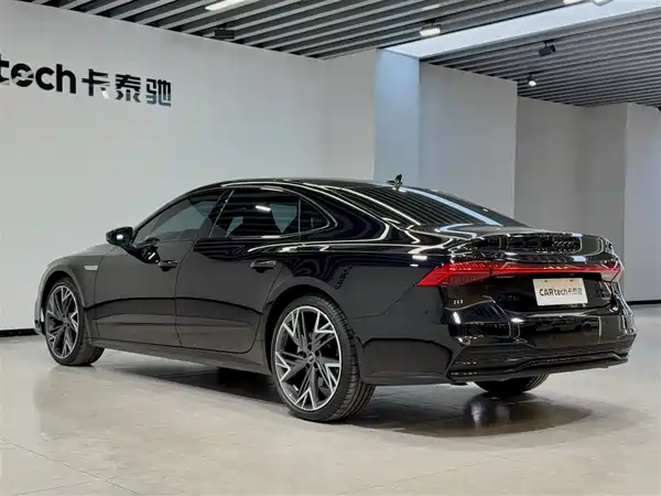 Audi A7L 2024