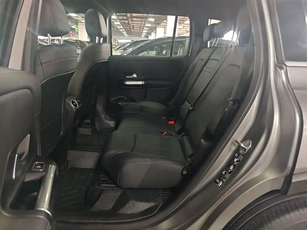 Mercedes-Benz GLB 2020 — фото 17