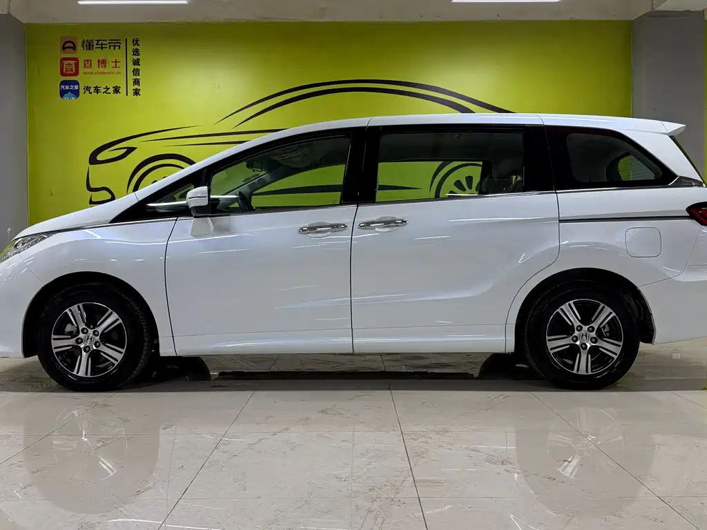 Honda Odyssey 2018 — фото 4