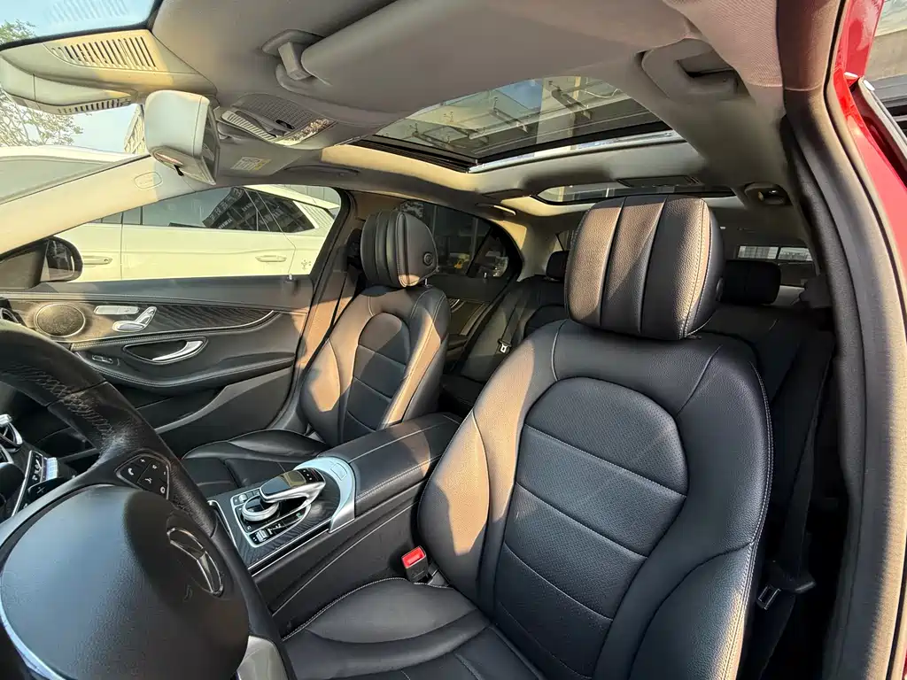 Mercedes-Benz C-Class 2018 — фото 22