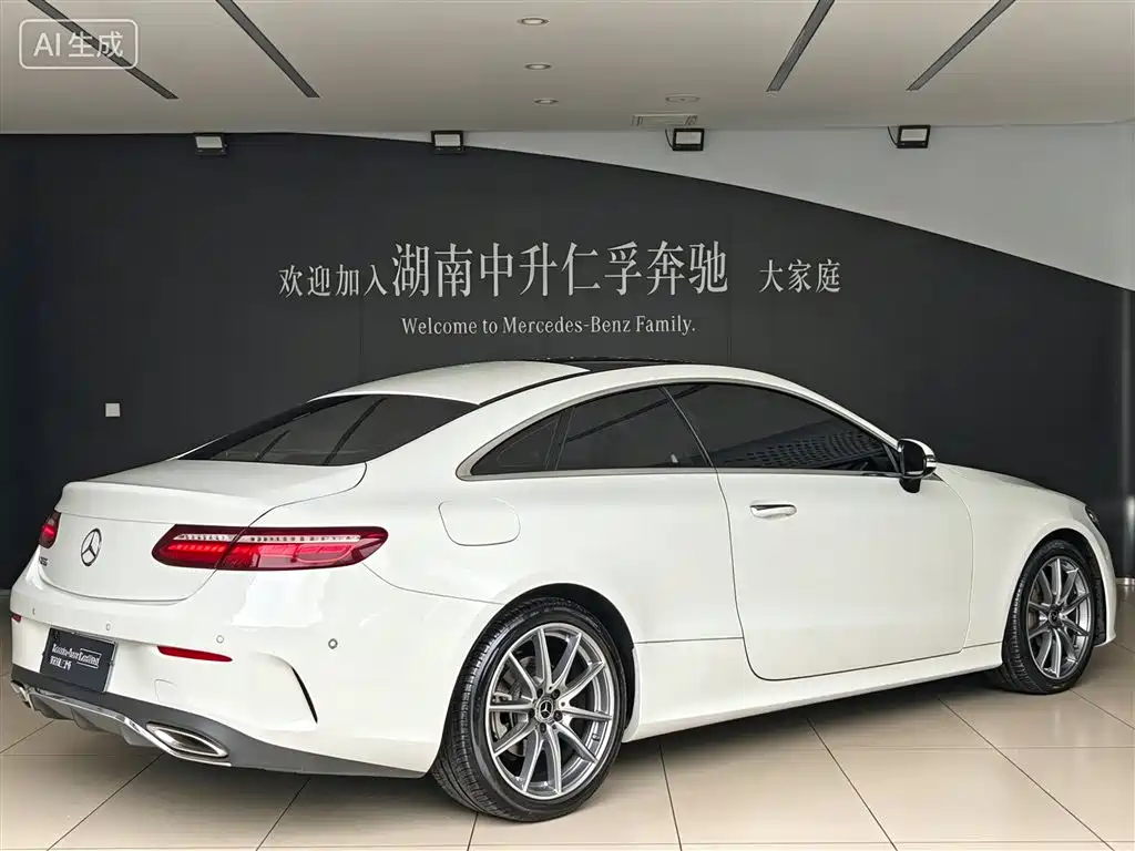 Mercedes-Benz E-Class 2023 — фото 3