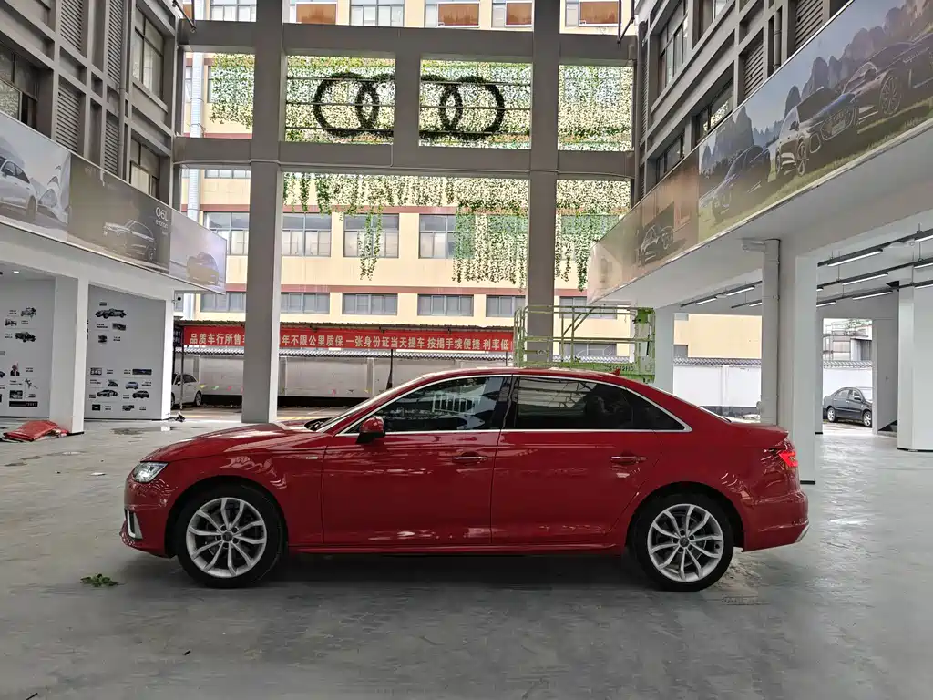 Audi A4L 2020 — фото 2