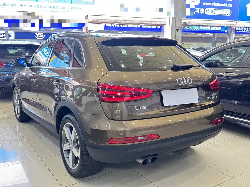 Audi Q3 2016 — фото 13