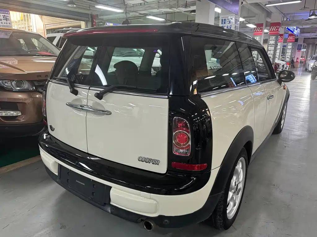 MINI Clubman 2013